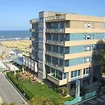 Hotel Ghirlandina