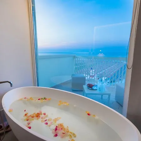 Otel Ghirlandina