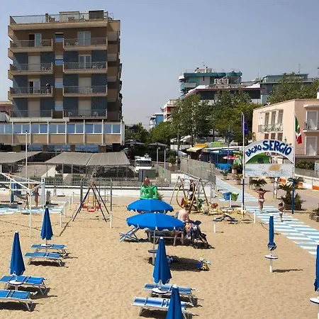 Ghirlandina 3*